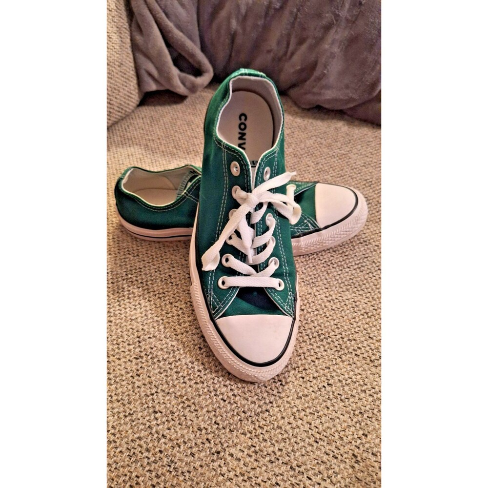 Converse Chuck Taylor All Star Low Top  Green Sneakers Size mens 7 Wo 9